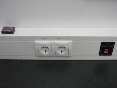 Stromanschl�sse integriert